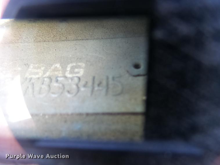 image for item DA2060 1999 Ford F150 SuperCab pickup truck