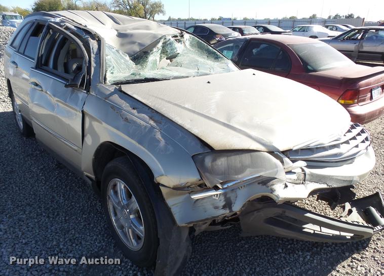 image for item DA2065 2005 Chrysler Pacifica SUV