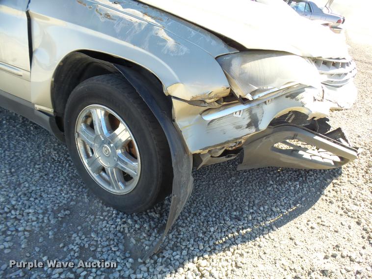 image for item DA2065 2005 Chrysler Pacifica SUV
