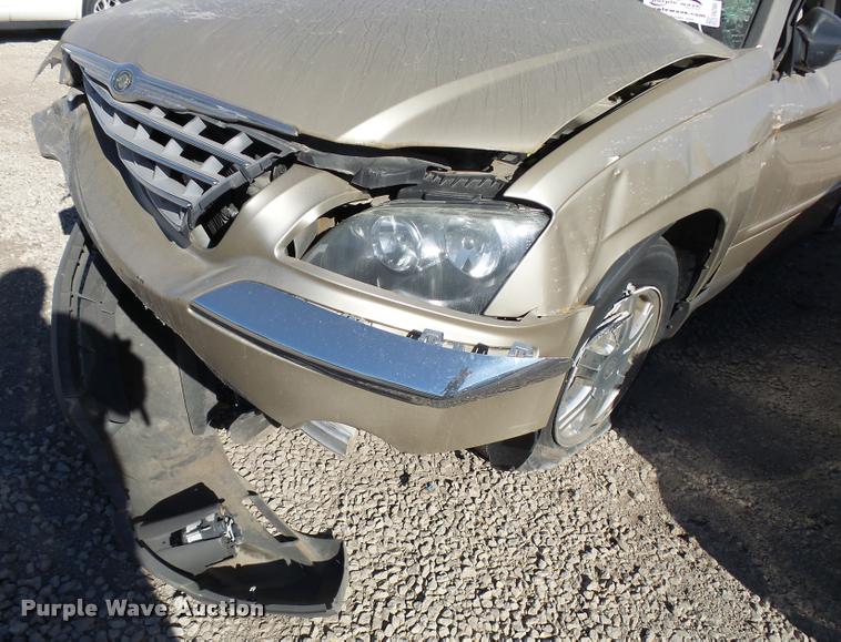 image for item DA2065 2005 Chrysler Pacifica SUV