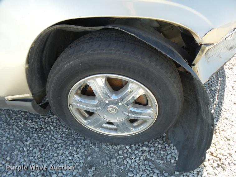 image for item DA2065 2005 Chrysler Pacifica SUV