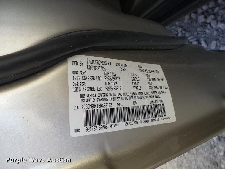 image for item DA2065 2005 Chrysler Pacifica SUV