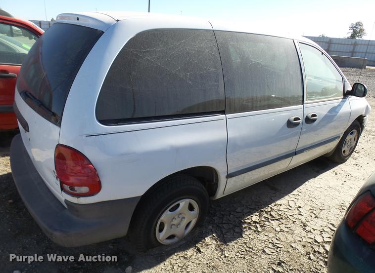 image for item DA2066 1999 Dodge Caravan van