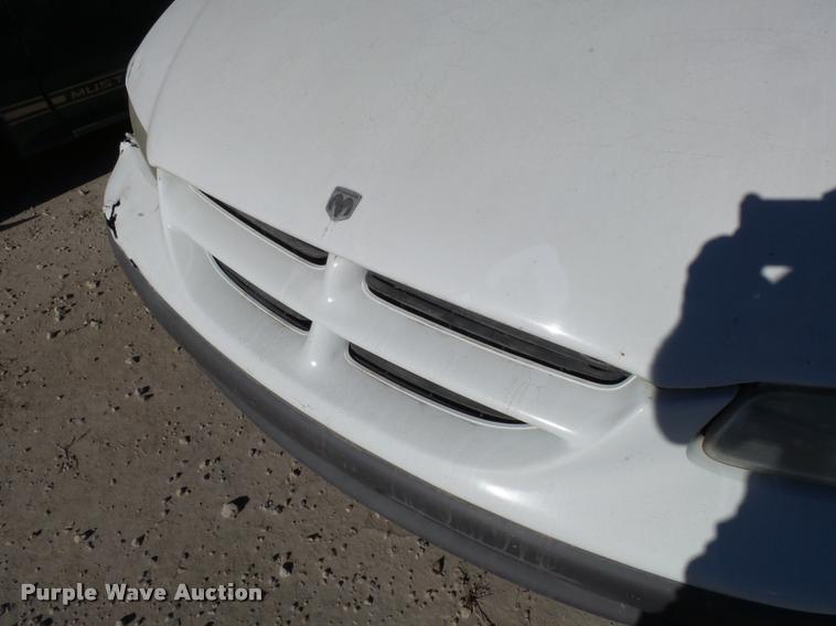 image for item DA2066 1999 Dodge Caravan van