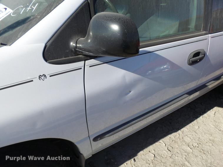 image for item DA2066 1999 Dodge Caravan van