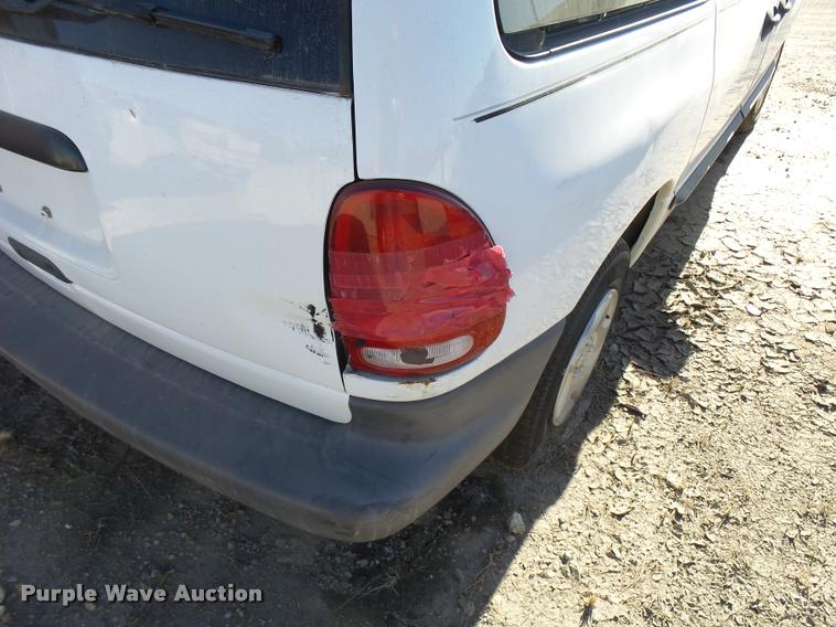 image for item DA2066 1999 Dodge Caravan van