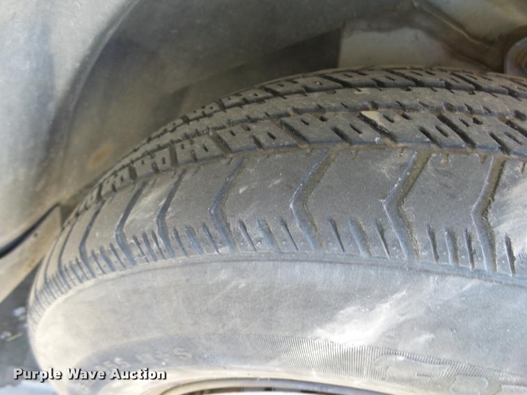 image for item DA2066 1999 Dodge Caravan van