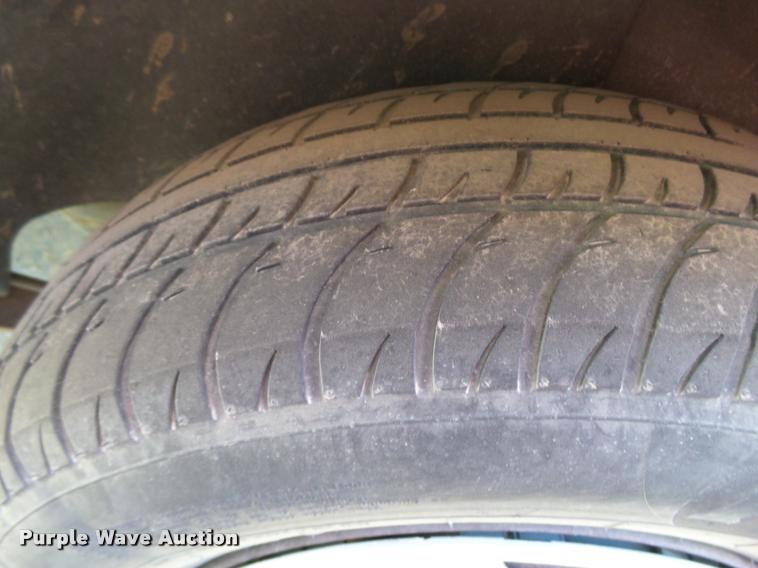 image for item DA2066 1999 Dodge Caravan van