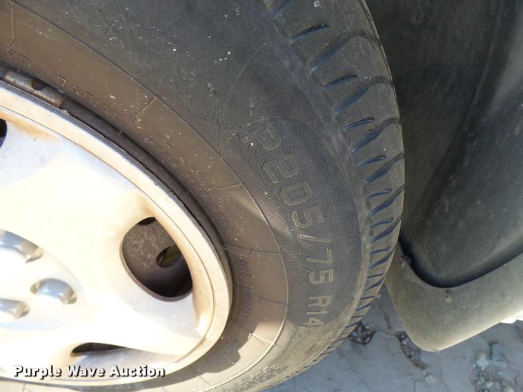 image for item DA2066 1999 Dodge Caravan van