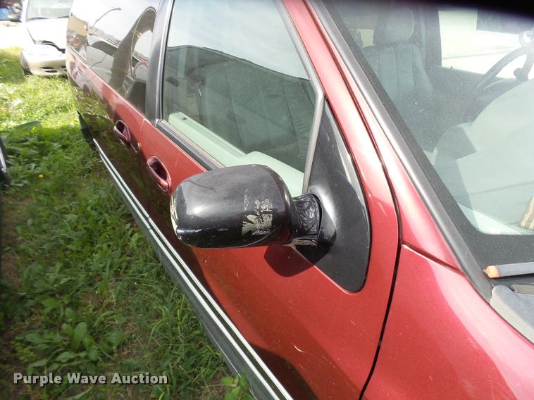 image for item L3313 1999 Ford Windstar van