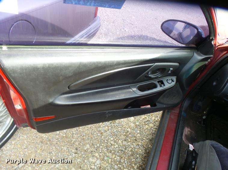 image for item L3314 2005 Chevrolet Monte Carlo