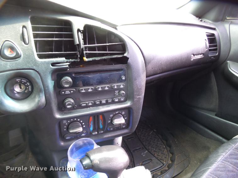 image for item L3314 2005 Chevrolet Monte Carlo