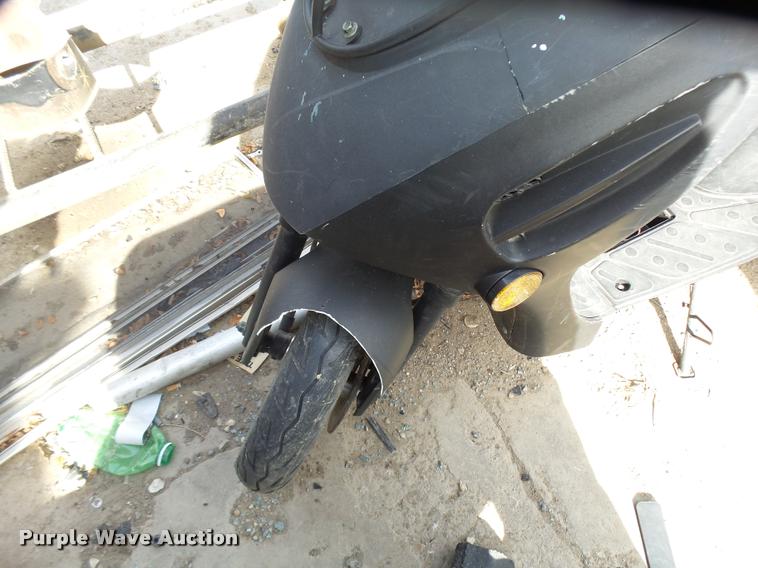 image for item L3315 2013 Bashan moped