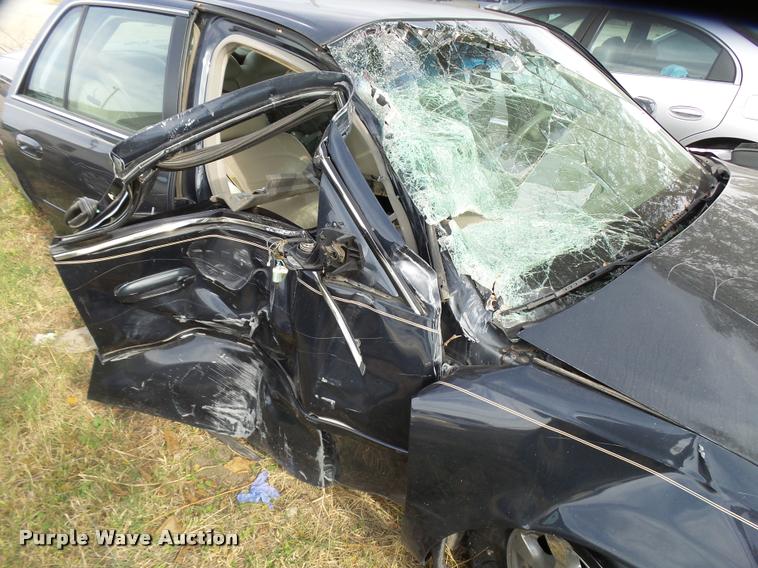 image for item L3316 2000 Cadillac DeVille