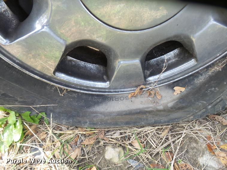 image for item L3316 2000 Cadillac DeVille