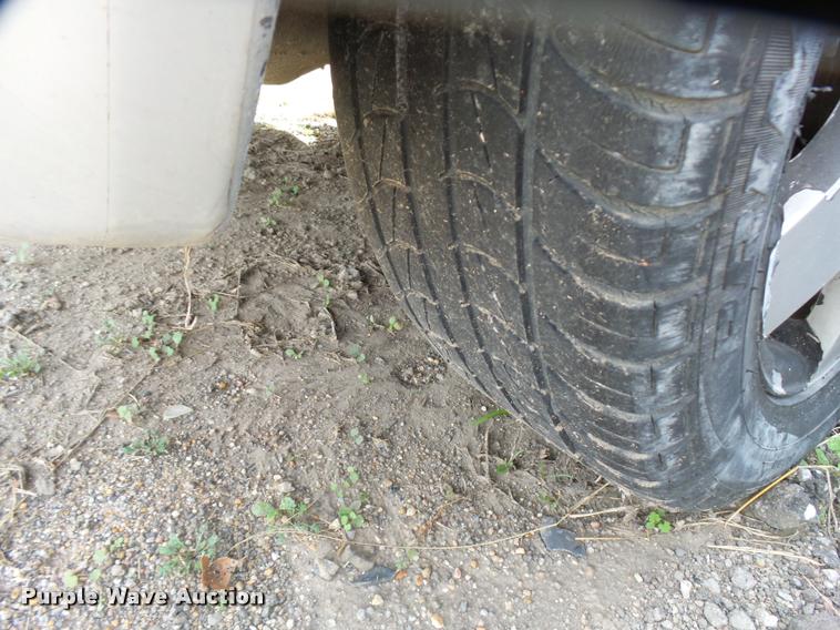 image for item L3318 2001 Volkswagen New Beetle