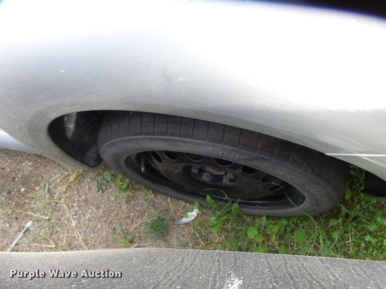 image for item L3318 2001 Volkswagen New Beetle