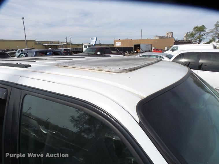 image for item L3319 1995 Ford Explorer SUV