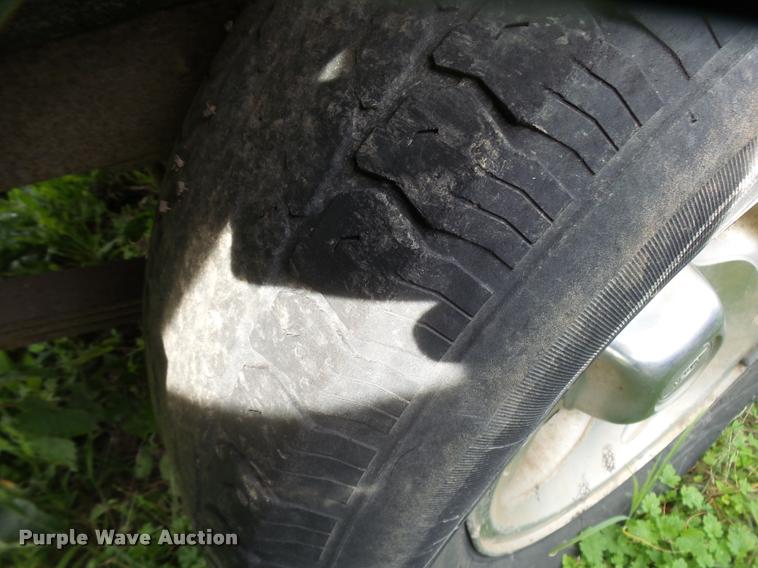 image for item L3319 1995 Ford Explorer SUV