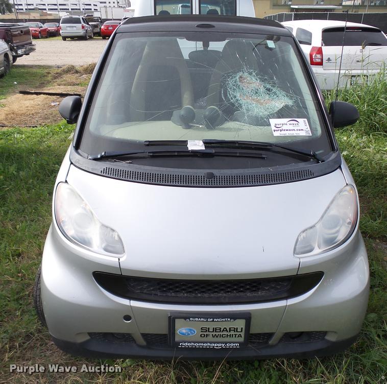 image for item L3320 2009 Smart Fortwo convertible