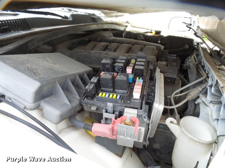 image for item L3321 2007 Dodge Magnum