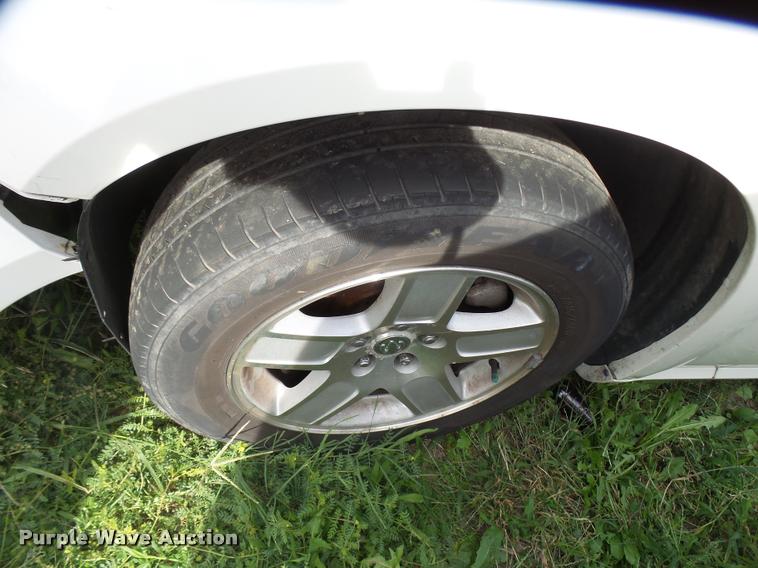 image for item L3321 2007 Dodge Magnum