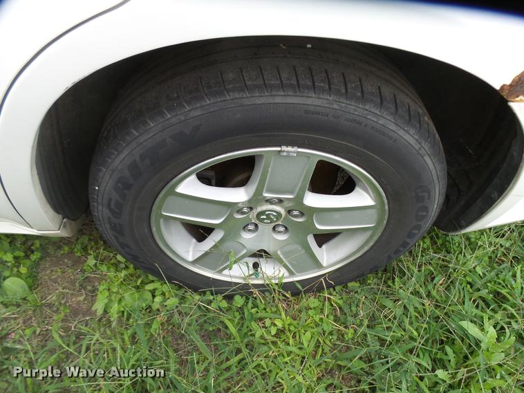 image for item L3321 2007 Dodge Magnum