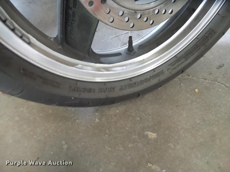 image for item L3322 1996 Kawasaki Ninja motorcycle