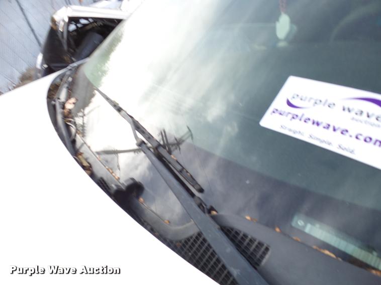 image for item L3323 1999 Plymouth Neon