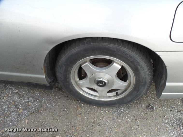 image for item L3324 2005 Chevrolet Monte Carlo