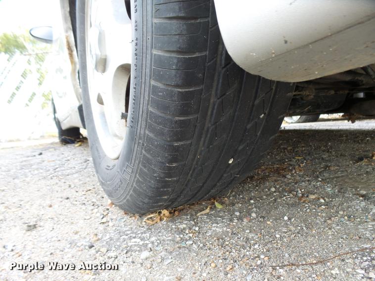 image for item L3324 2005 Chevrolet Monte Carlo