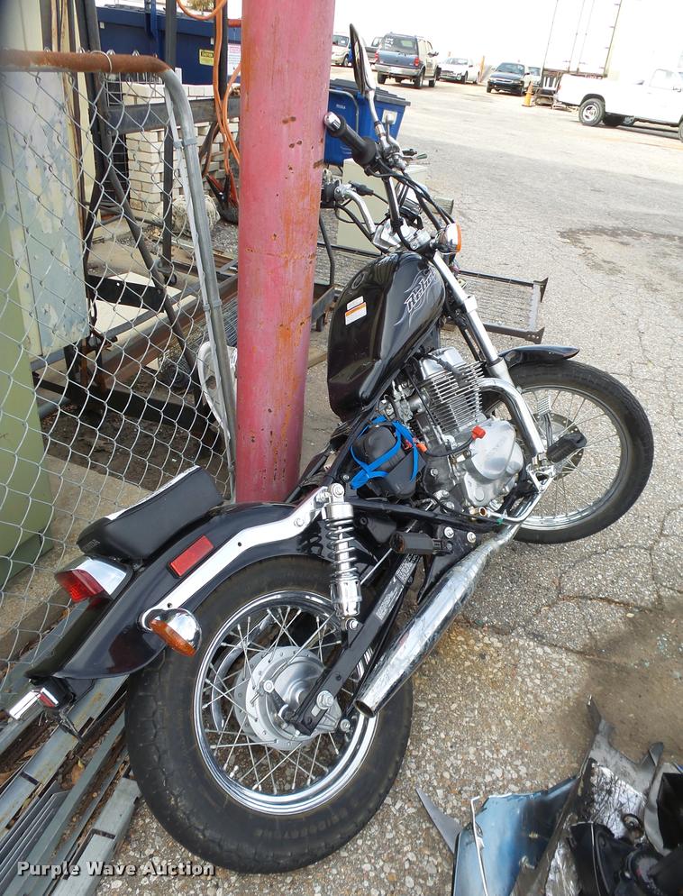 image for item L3329 2007 Honda Rebel CMX250C motorcycle