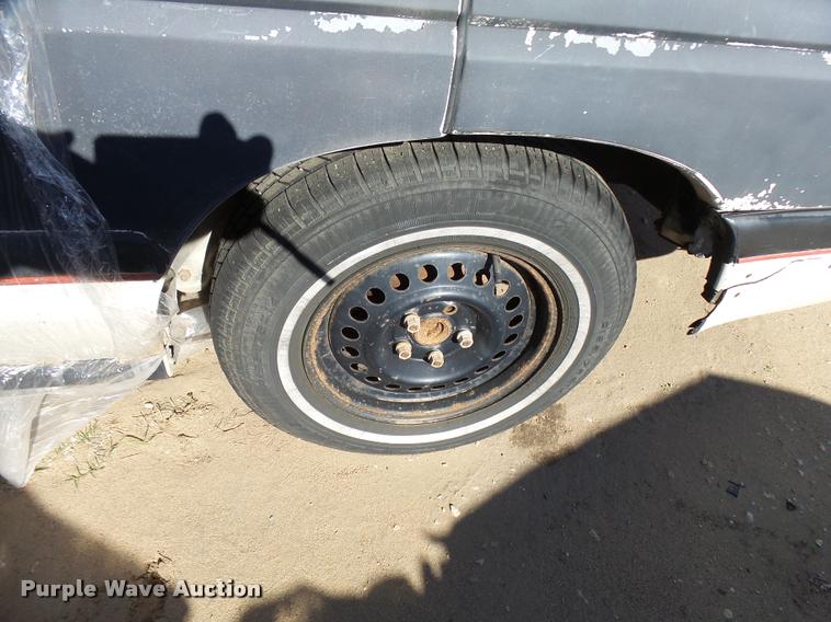 image for item L3356 1988 Chevrolet Corsica