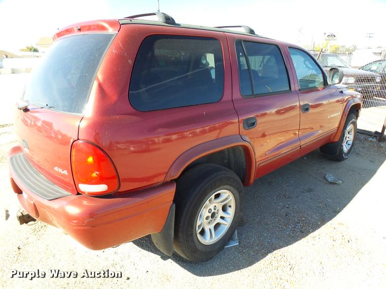 image for item L3358 1999 Dodge Durango SUV