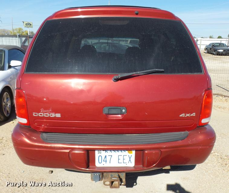 image for item L3358 1999 Dodge Durango SUV