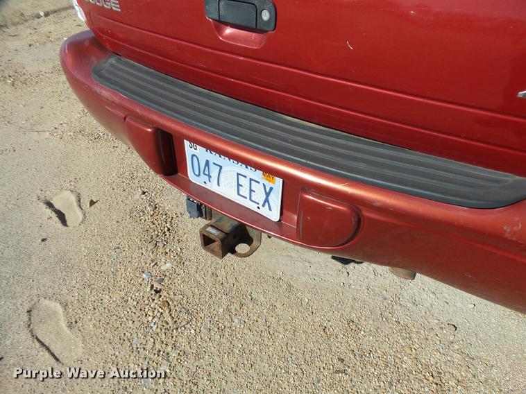 image for item L3358 1999 Dodge Durango SUV