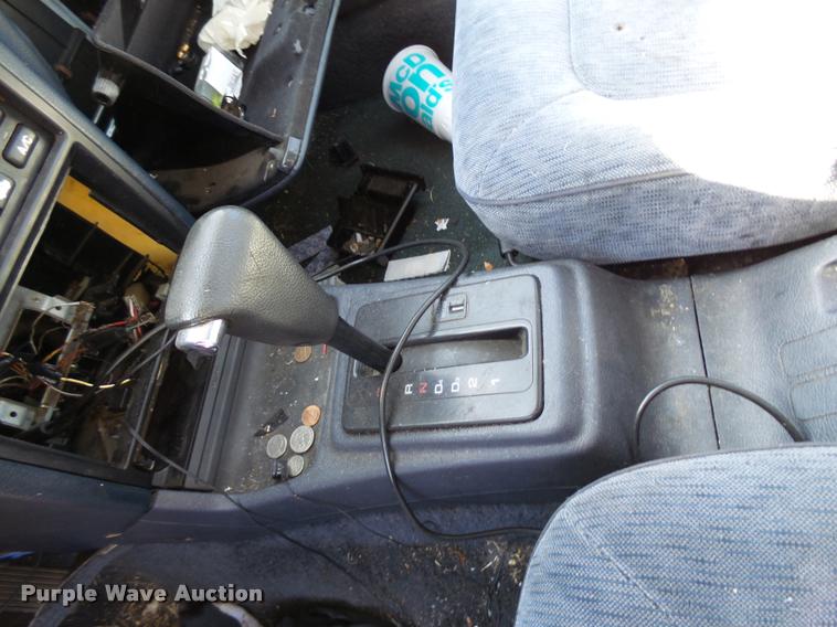 image for item L3359 1993 Honda Accord