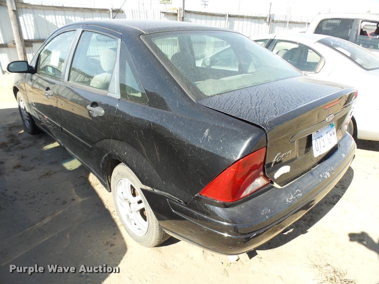 image for item L3360 2002 Ford Focus