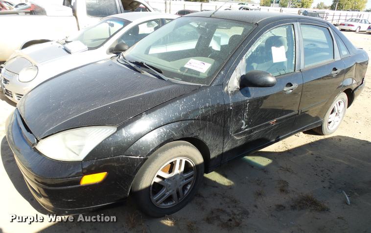 image for item L3360 2002 Ford Focus