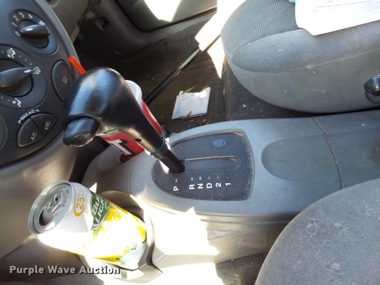 image for item L3360 2002 Ford Focus