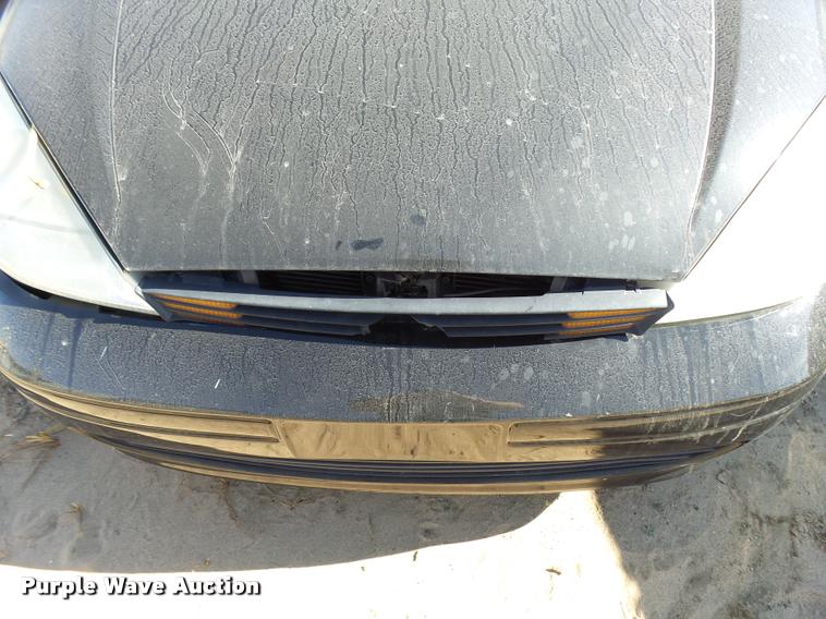 image for item L3360 2002 Ford Focus