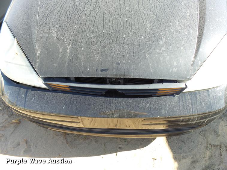 image for item L3360 2002 Ford Focus