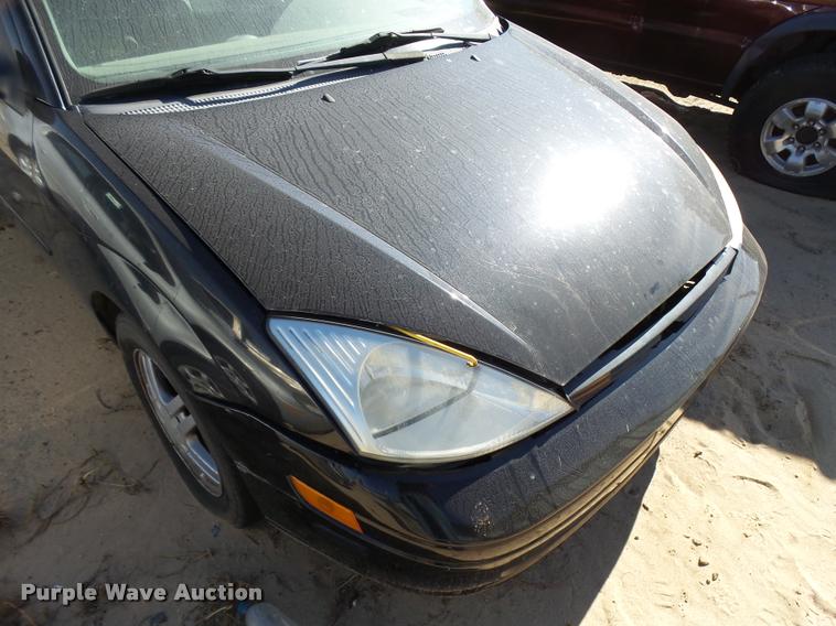 image for item L3360 2002 Ford Focus