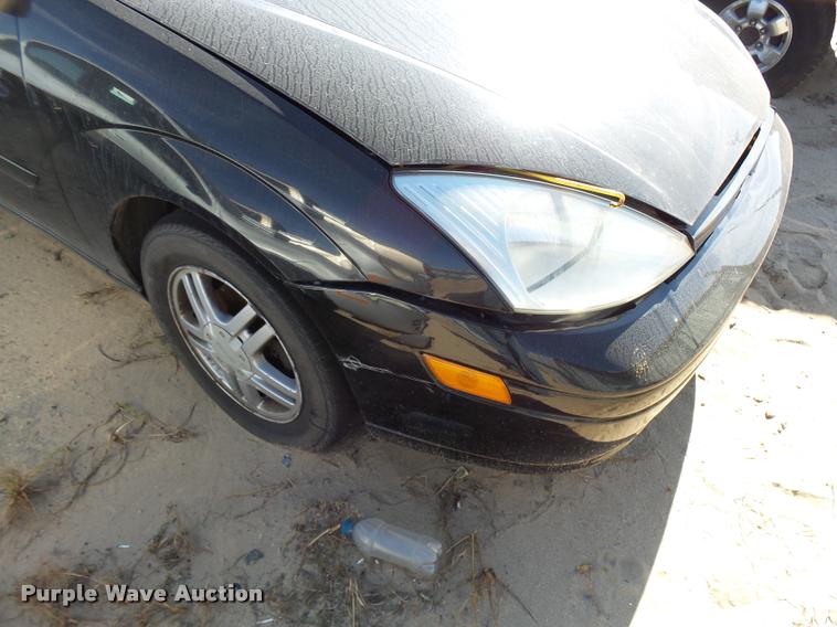 image for item L3360 2002 Ford Focus