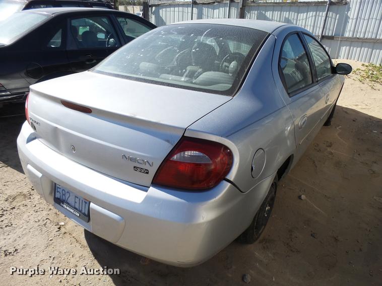 image for item L3361 2005 Dodge Neon