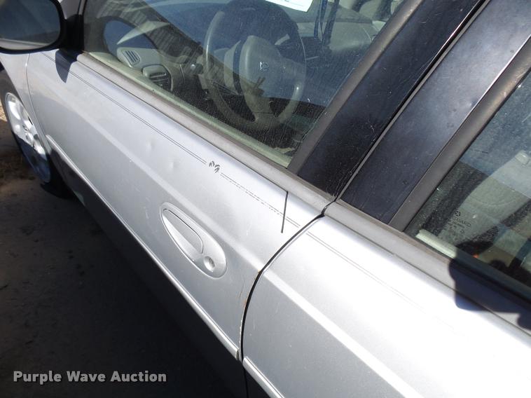 image for item L3361 2005 Dodge Neon