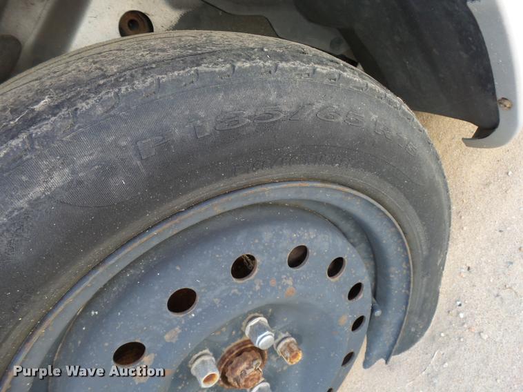 image for item L3361 2005 Dodge Neon