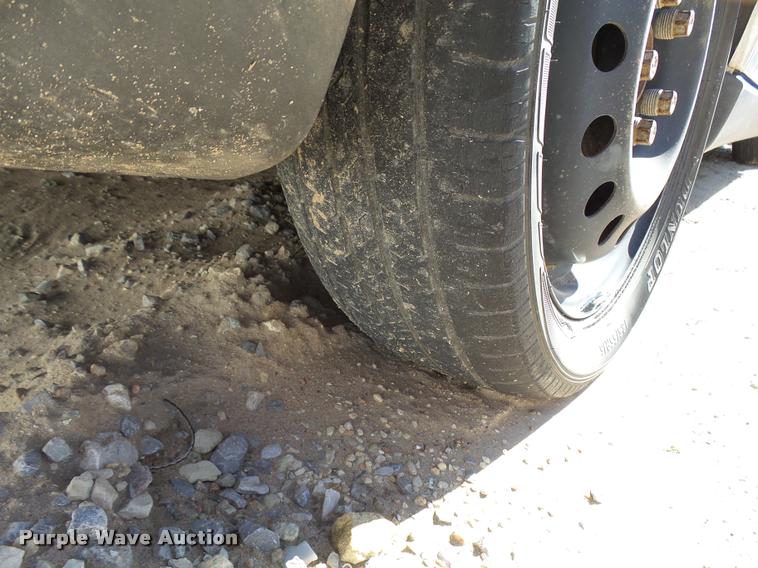 image for item L3366 2002 Saturn LS L200