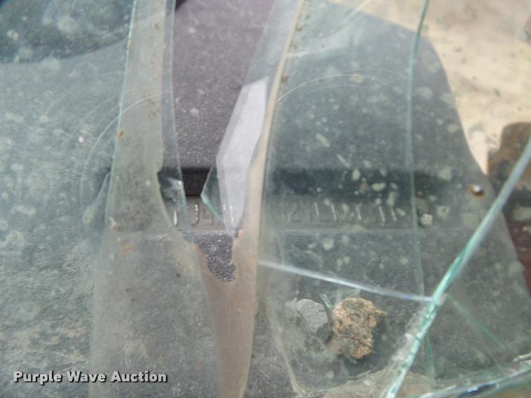 image for item L3384 2000 Jeep Cherokee parts