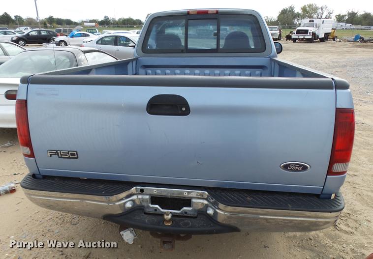 image for item L3385 1998 Ford F150 pickup truck